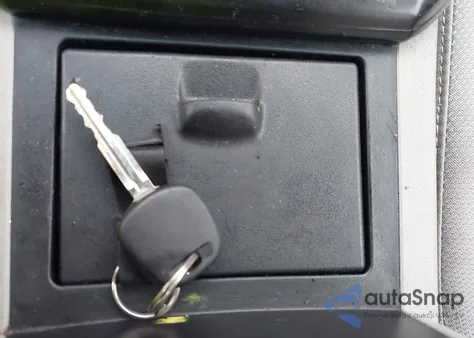 2014 Toyota Camry Le z USA, uszkodzony, nr VIN 4T1BF1FK6EU381693